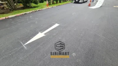 ลอกพื้นยางมะตอยเก่า บดอัดพื้นเดิม และลาดยางมะตอยใหม่ — ภาพที่ 1