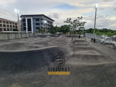 ทำสนามจักรยาน สนามสเก็ตบอร์ด และสนามกีฬา — ภาพที่ 3