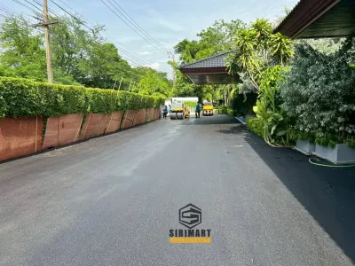 ปูยางมะตอยทับพื้นสแตมป์คอนกรีต หมู่บ้าน Green Valley — ภาพที่ 4